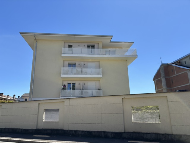 ULTIMO PIANO BELLISSIMO ATTICO CON TERRAZZO E BOX DOPPIO