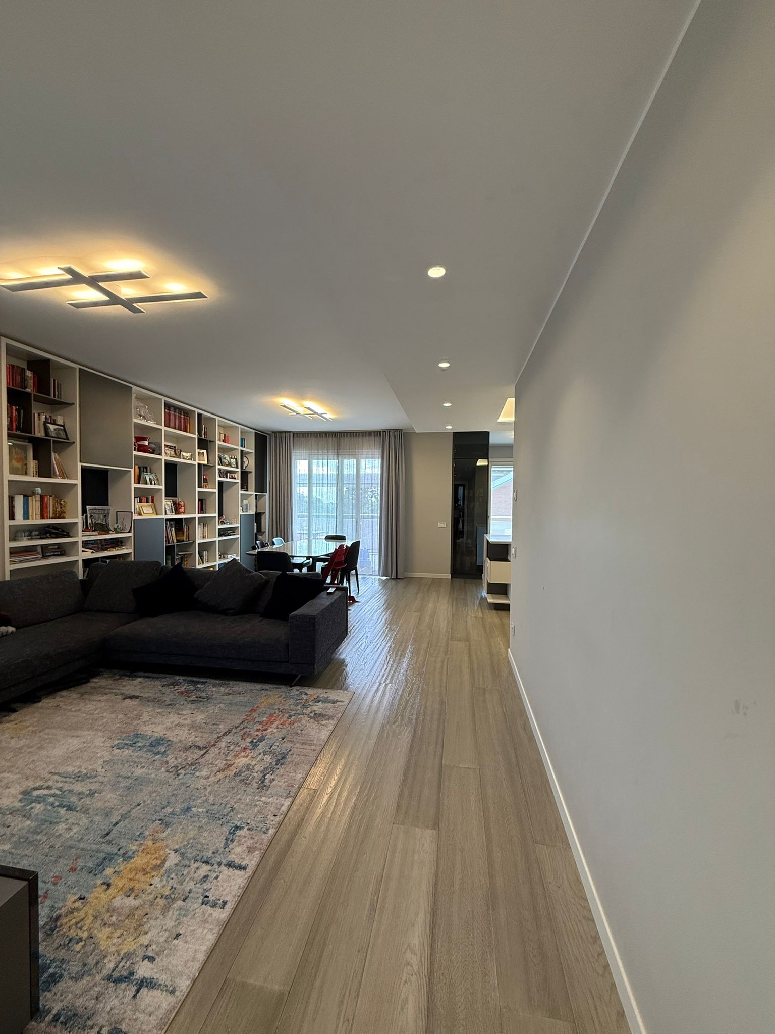 ULTIMO PIANO BELLISSIMO ATTICO CON TERRAZZO E BOX DOPPIO