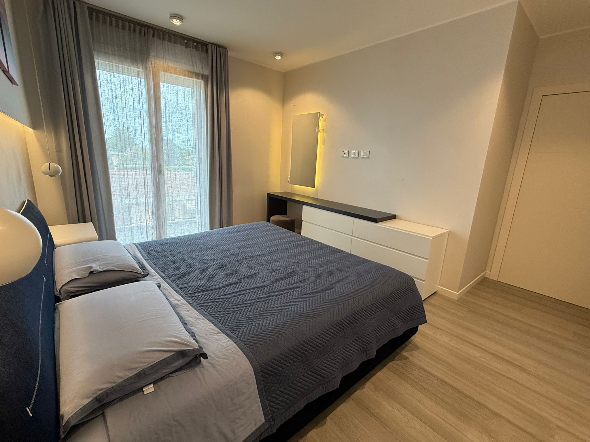 ULTIMO PIANO BELLISSIMO ATTICO CON TERRAZZO E BOX DOPPIO