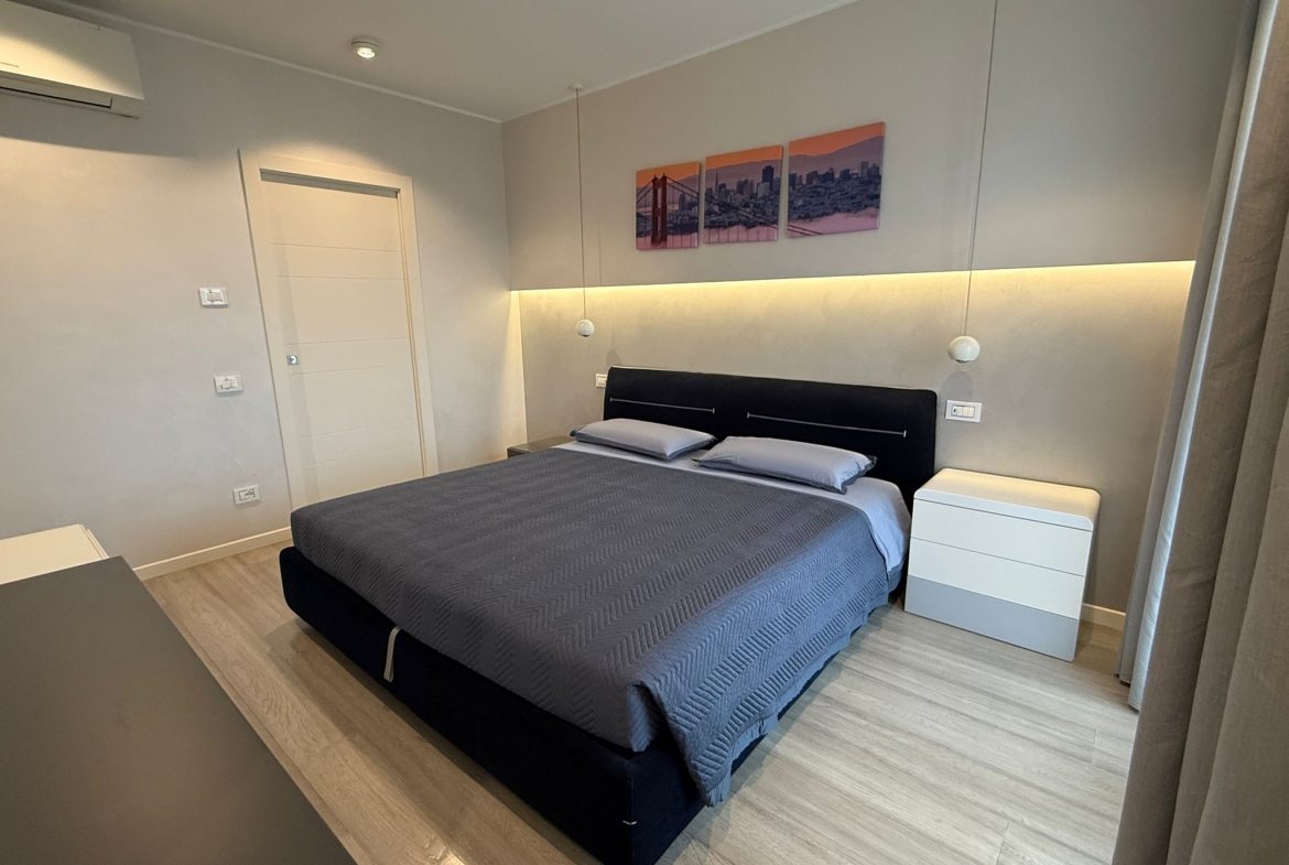 ULTIMO PIANO BELLISSIMO ATTICO CON TERRAZZO E BOX DOPPIO