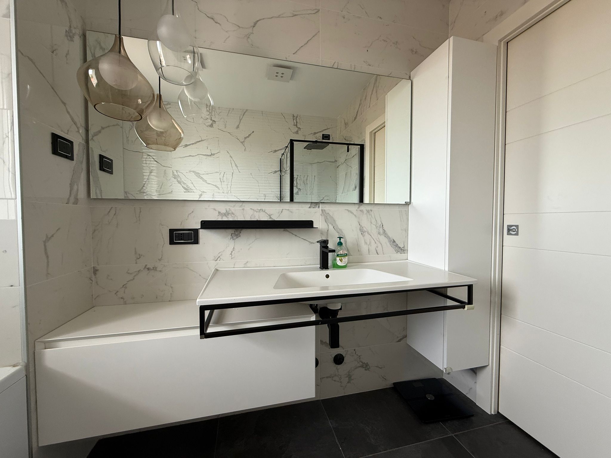 ULTIMO PIANO BELLISSIMO ATTICO CON TERRAZZO E BOX DOPPIO