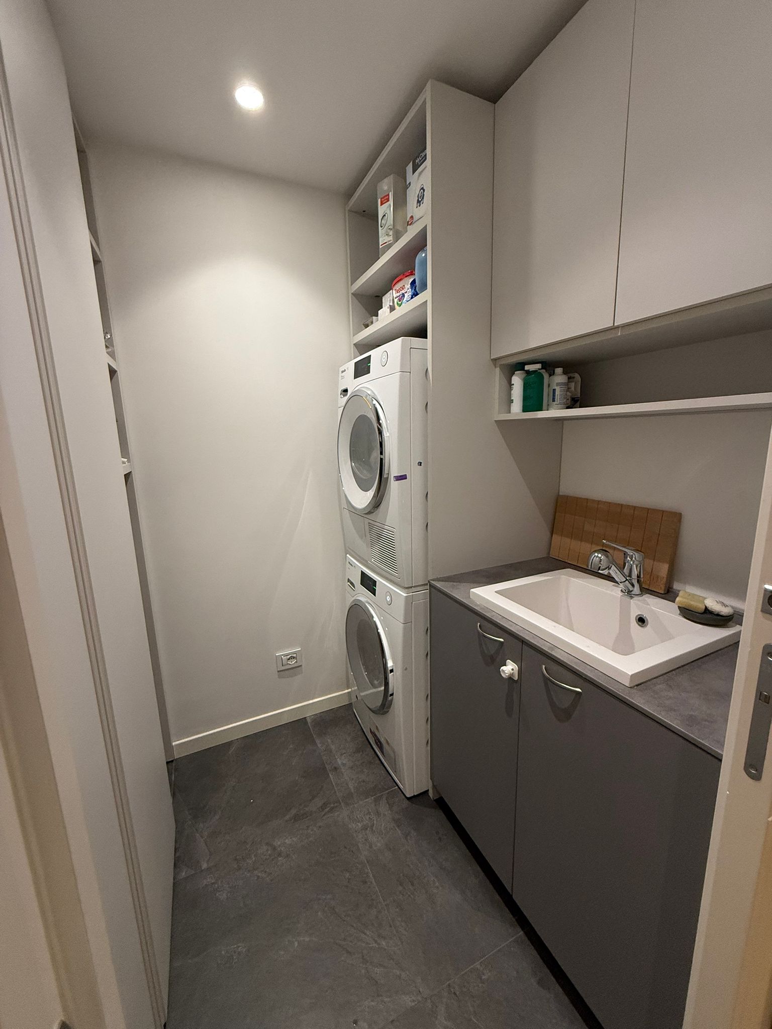 ULTIMO PIANO BELLISSIMO ATTICO CON TERRAZZO E BOX DOPPIO
