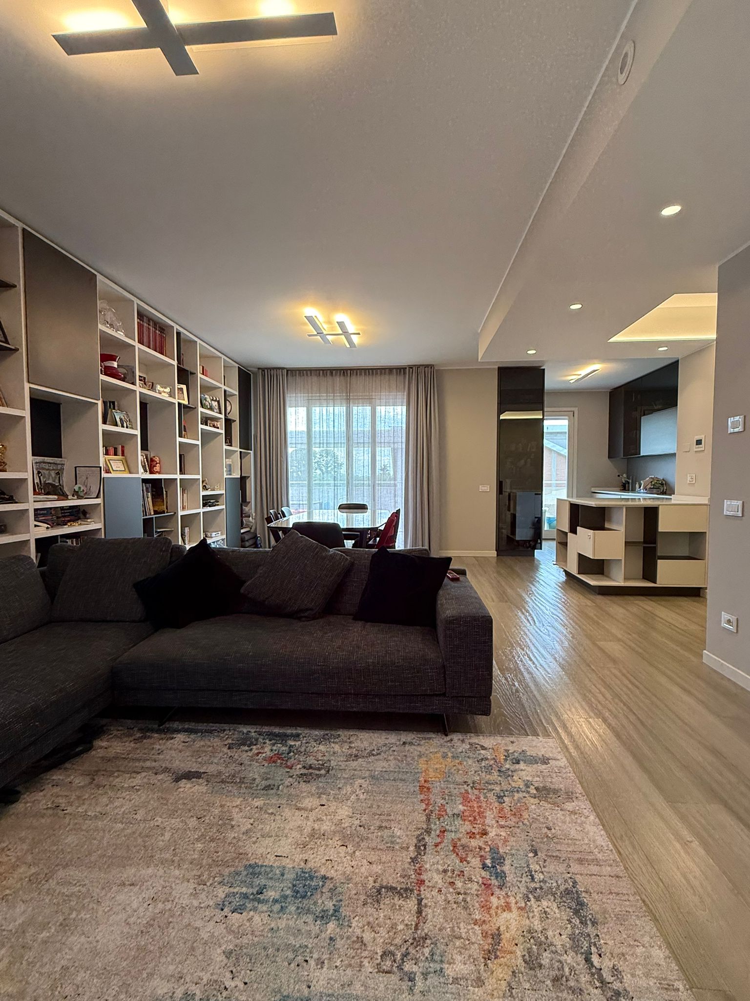 ULTIMO PIANO BELLISSIMO ATTICO CON TERRAZZO E BOX DOPPIO