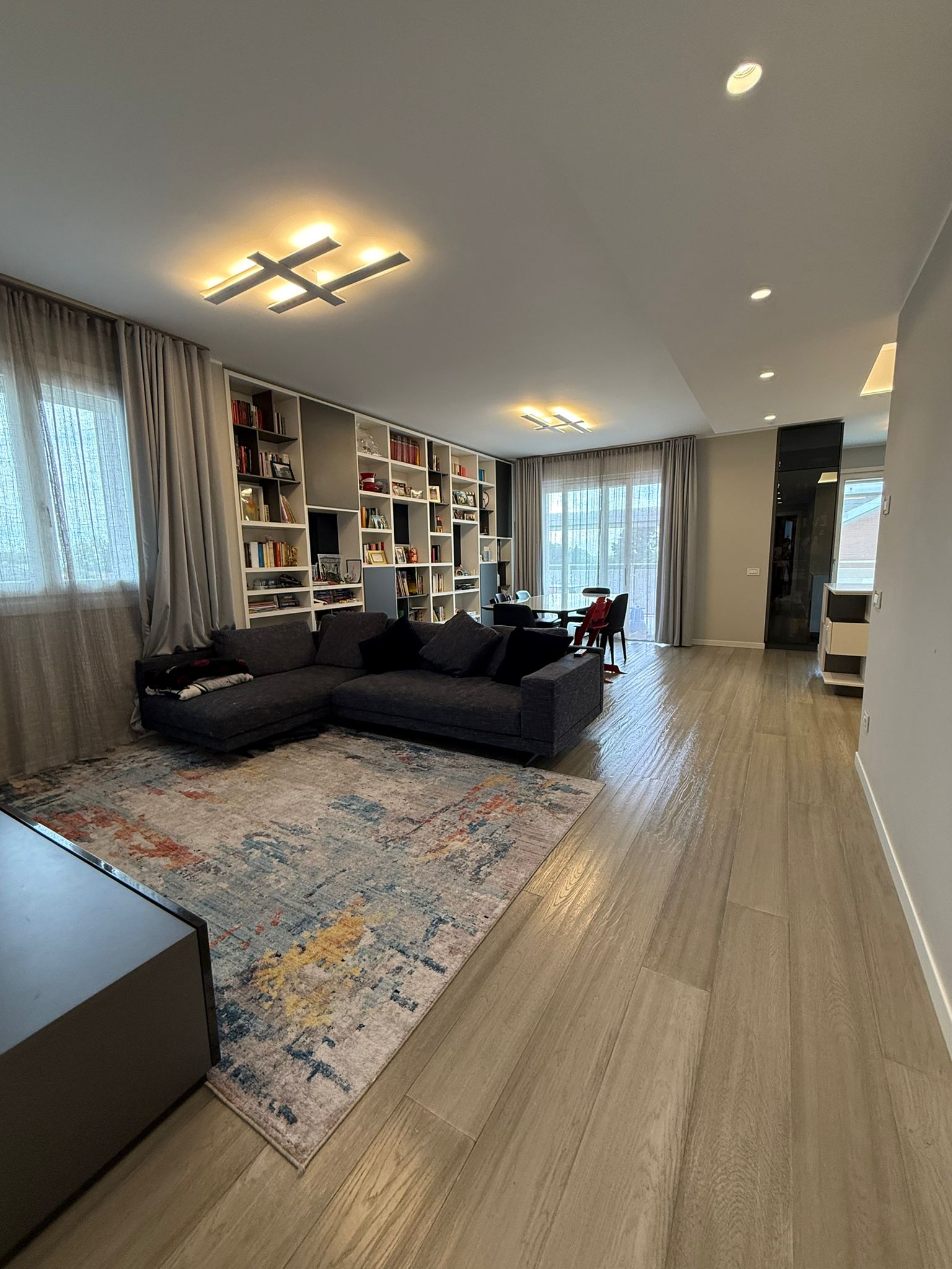 ULTIMO PIANO BELLISSIMO ATTICO CON TERRAZZO E BOX DOPPIO