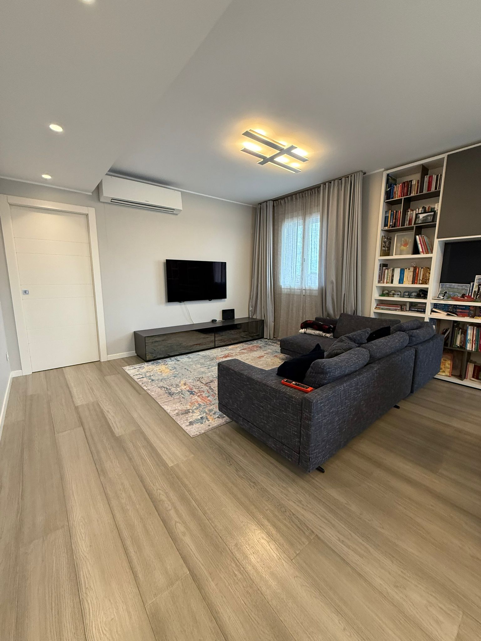 ULTIMO PIANO BELLISSIMO ATTICO CON TERRAZZO E BOX DOPPIO