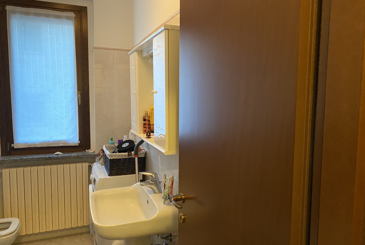 OTTIMO BILOCALE ARREDATO CON TERRAZZO