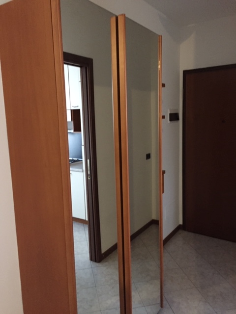 OTTIMO BILOCALE ARREDATO CON TERRAZZO